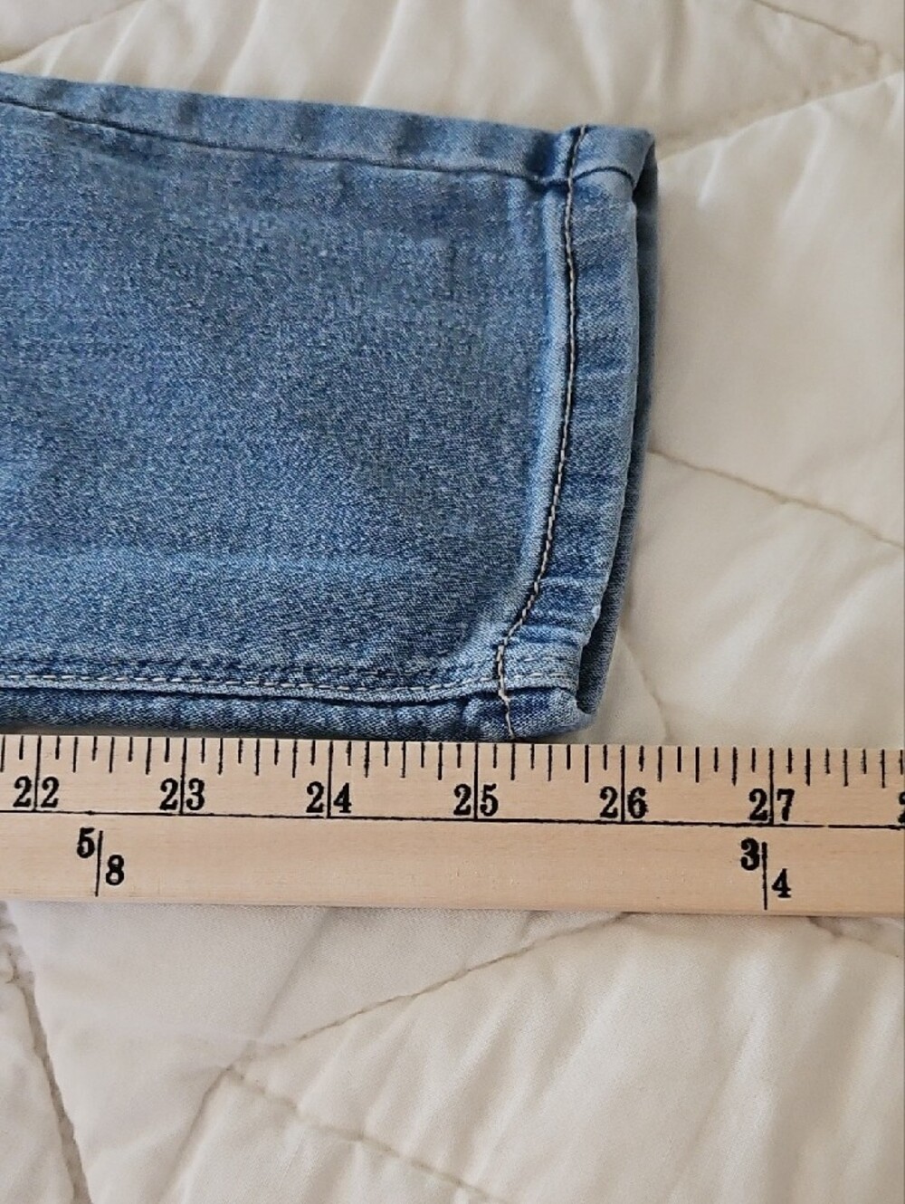 Curve Appeal Mid Rise Skinny w/ Comfort Waistband - Size 8/29 - Picture 5 of 9
